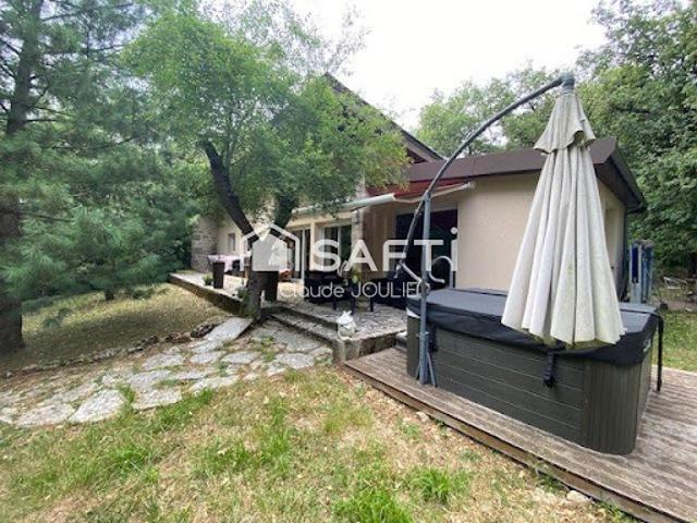 Vente Maison 6 pièces 131 m2 Toulonjac