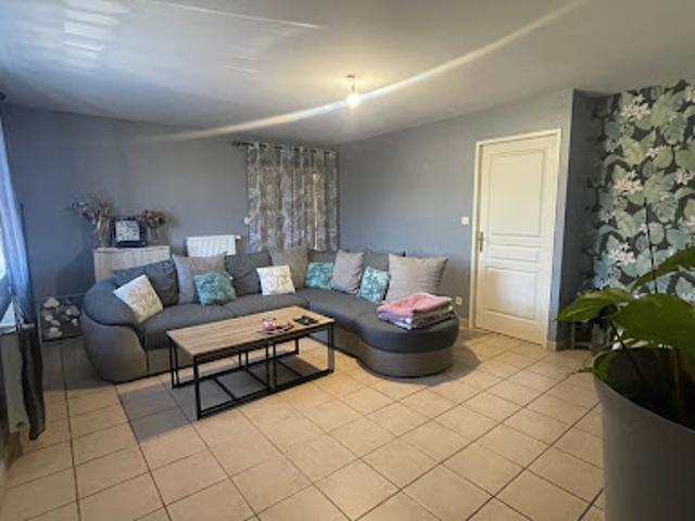 Vente Maison 6 pièces 131.02 m2 Serpaize