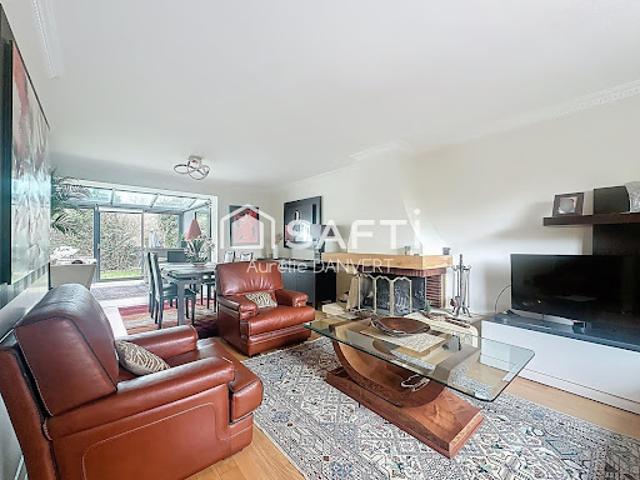 Vente Maison 6 pièces 132 m2 Nanterre