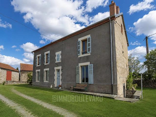 Vente Maison 6 pièces 132 m2 Chambonchard
