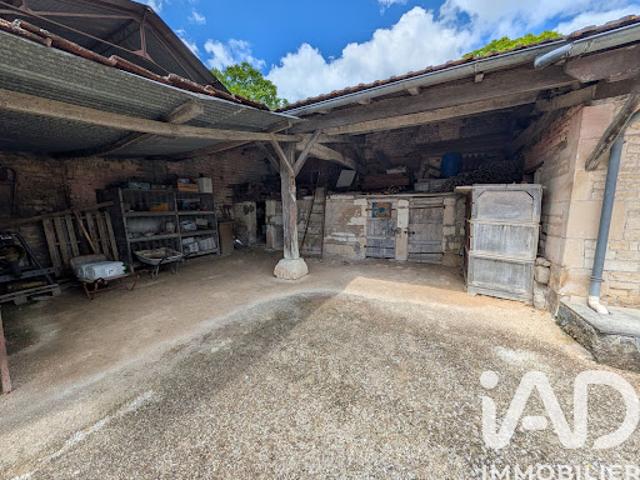 Vente Maison 6 pièces 132 m2 Echallat