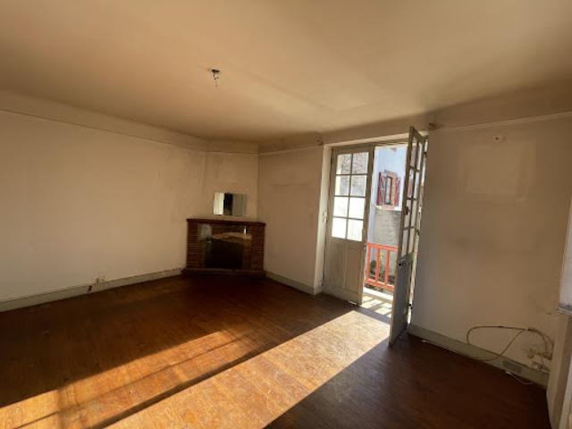 Vente Maison 6 pièces 132 m2 Saint Jean Pied de Port