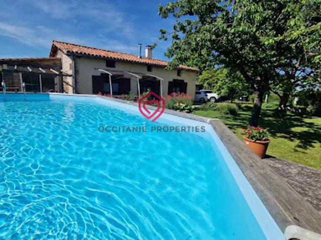 Vente Maison 6 pièces 133 m2 Marignac Lasclares