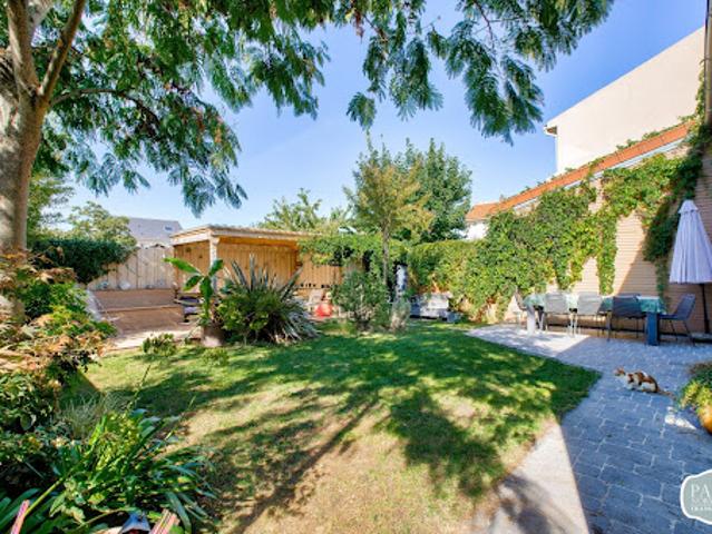 Vente Maison 6 pièces 133 m2 Colombes