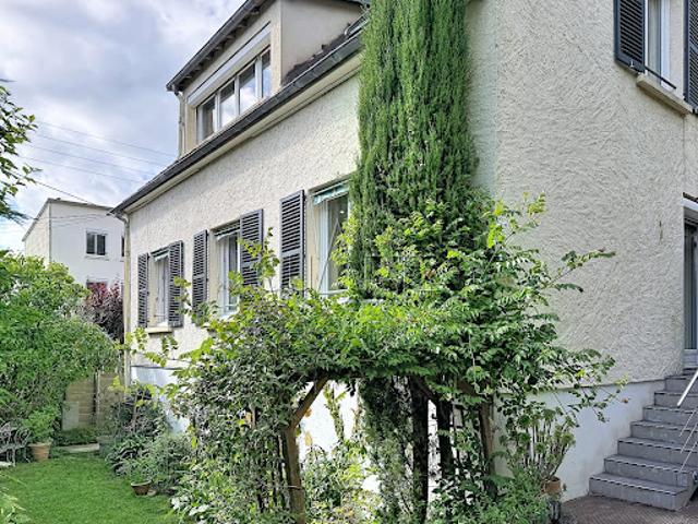 Vente Maison 6 pièces 133 m2 Le chesnay