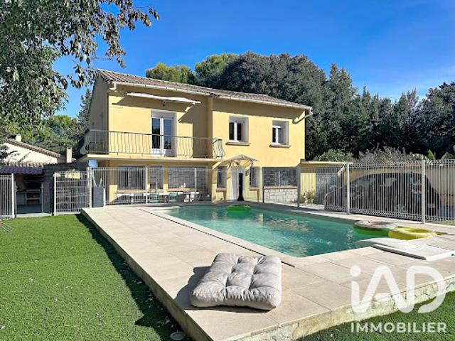 Vente Maison 6 pièces 144 m2 Nimes