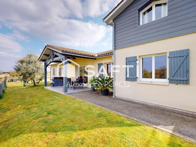 Vente Maison 6 pièces 144 m2 Bayas