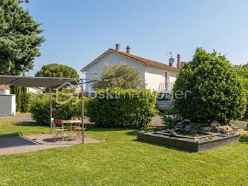 Vente Maison 6 pièces 144 m2 Bourg les valence
