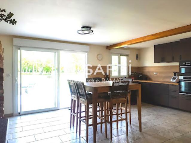 Vente Maison 6 pièces 144 m2 Eps