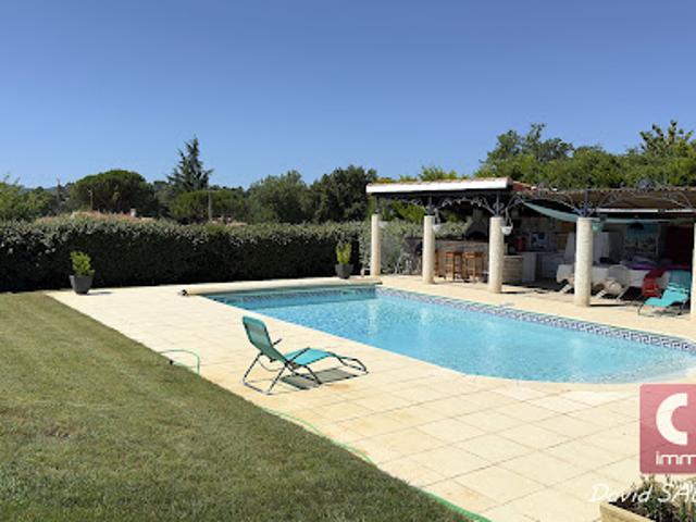Vente Maison 6 pièces 144 m2 Garéoult