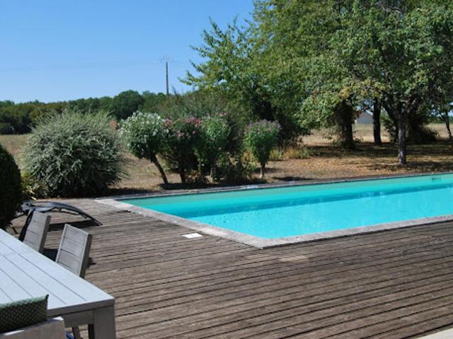 Vente Maison 6 pièces 144 m2 La Rochefoucauld