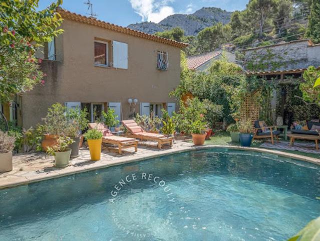 Vente Maison 6 pièces 145 m2 Marseille 8ème