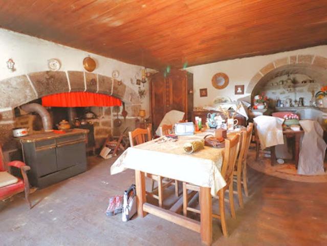 Vente Maison 6 pièces 145 m2 Moussages