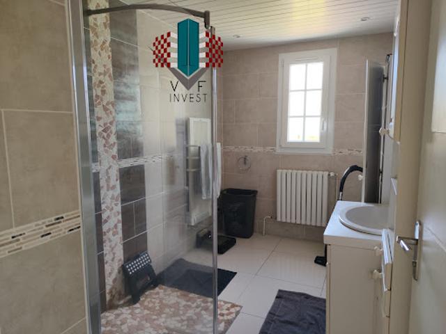 Vente Maison 6 pièces 145 m2 Normanville