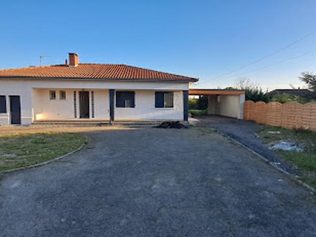 Vente Maison 6 pièces 121 m2 Bouloc