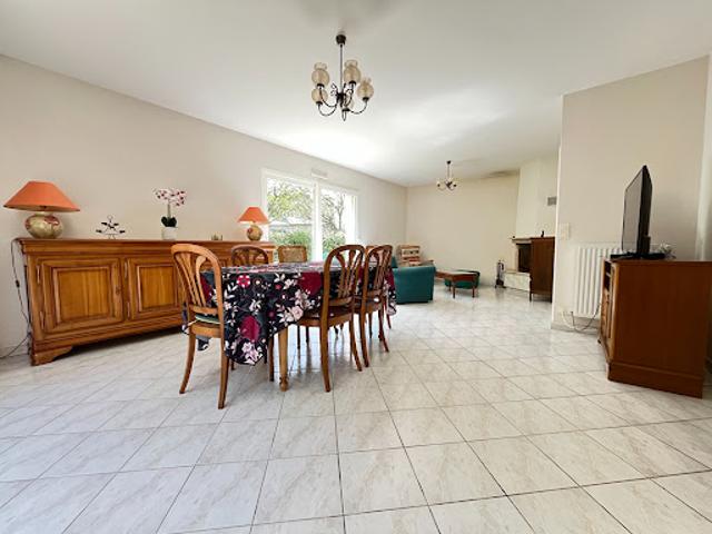 Vente Maison 6 pièces 145 m2 Bruz