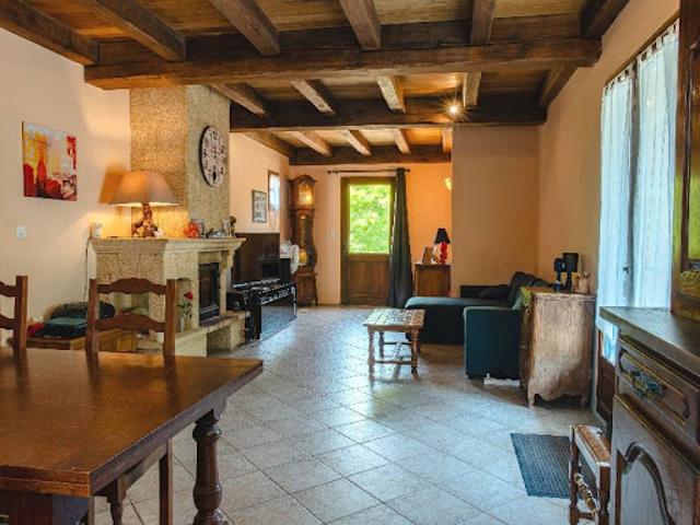 Vente Maison 6 pièces 145 m2 Cénac et Saint Julien