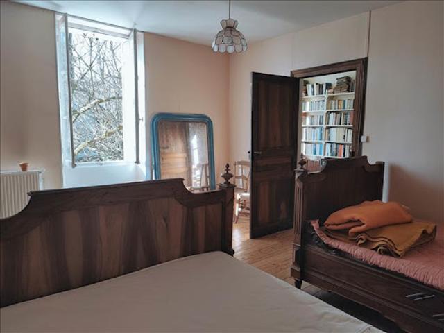 Vente Maison 6 pièces 145 m2 Chalais