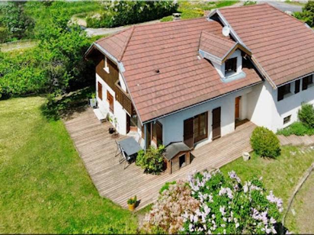 Vente Maison 6 pièces 145 m2 Crozet