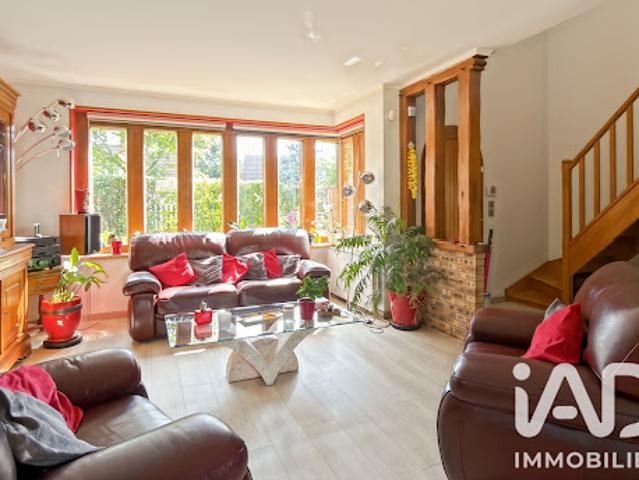 Vente Maison 6 pièces 145 m2 Emerainville