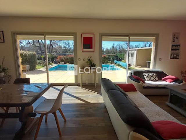 Vente Maison 6 pièces 145 m2 Saint Saturnin lès Apt