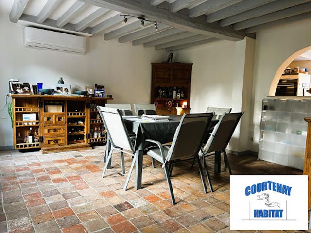 Vente Maison 6 pièces 145 m2 Savigny sur Clairis
