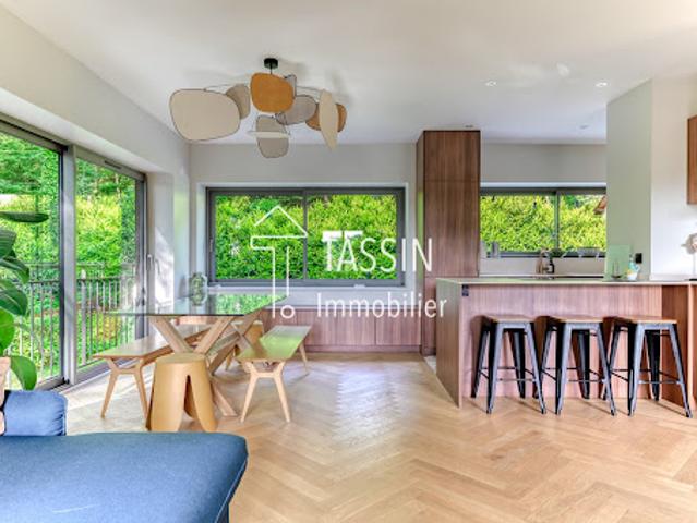 Vente Maison 6 pièces 145 m2 Tassin la Demi Lune