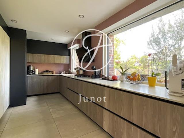 Vente Maison 6 pièces 145 m2 Wasquehal