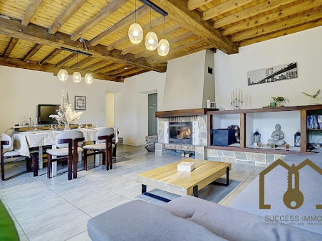 Vente Maison 6 pièces 145.61 m2 Rignieux le Franc