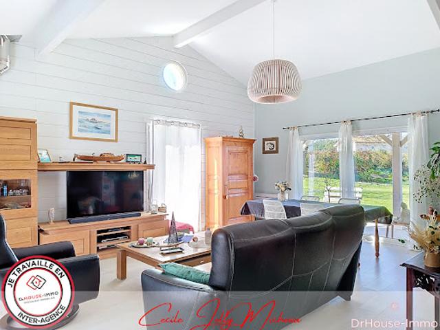 Vente Maison 6 pièces 146 m2 Blaye