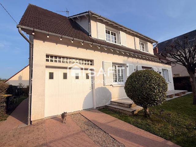 Vente Maison 6 pièces 146 m2 Bourges