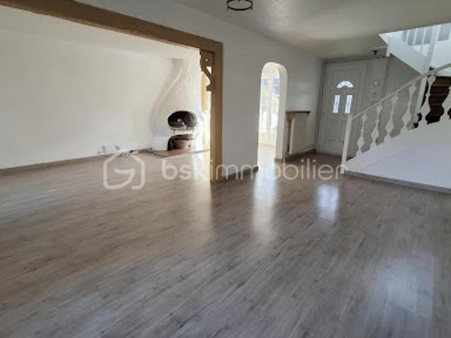 Vente Maison 6 pièces 146 m2 Breuillet