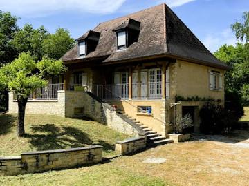 Vente Maison 6 pièces 146 m2 Castelfranc