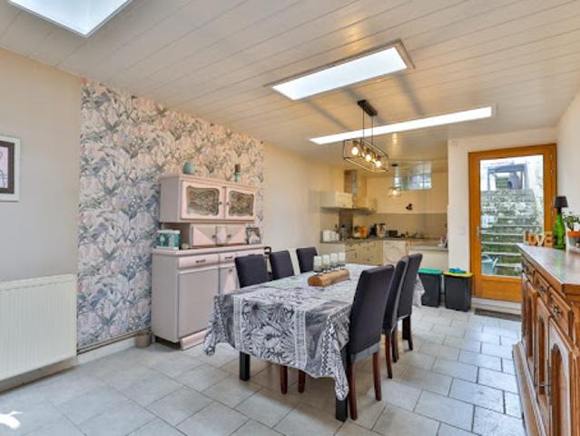Vente Maison 6 pièces 146 m2 Châteauneuf sur Charente