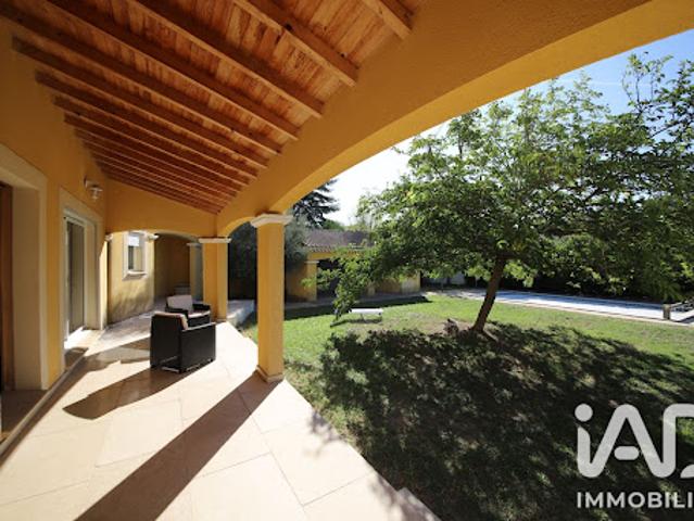Vente Maison 6 pièces 146 m2 Pernes les Fontaines
