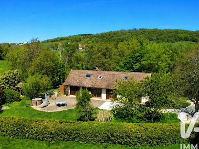 Vente Maison 6 pièces 146 m2 Saint Genix les Villages