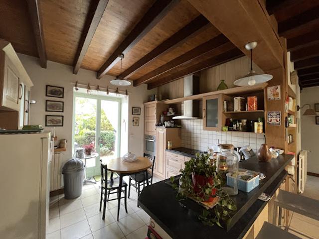 Vente Maison 6 pièces 146 m2 Saint Saviol