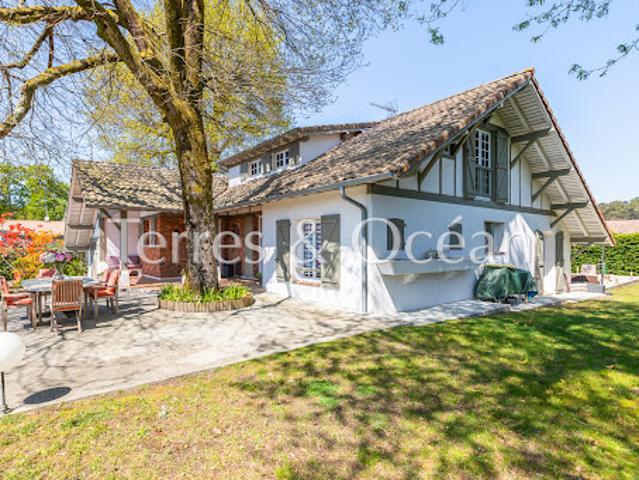 Vente Maison 6 pièces 146 m2 Saint Vincent de Tyrosse