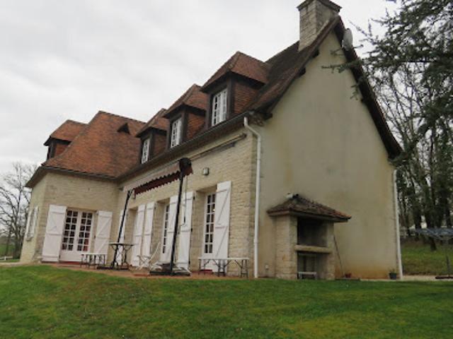 Vente Maison 6 pièces 146 m2 Tourtoirac