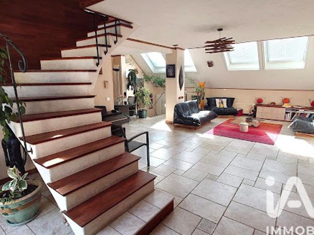Vente Maison 6 pièces 146 m2 Velizy villacoublay