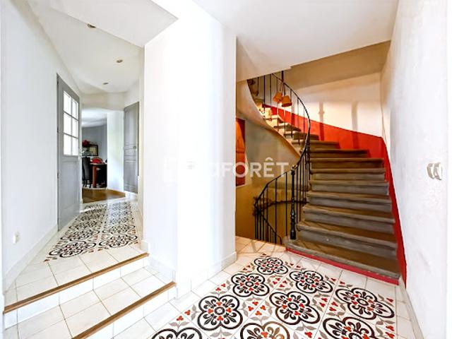 Vente Maison 6 pièces 146.18 m2 Bourg les valence