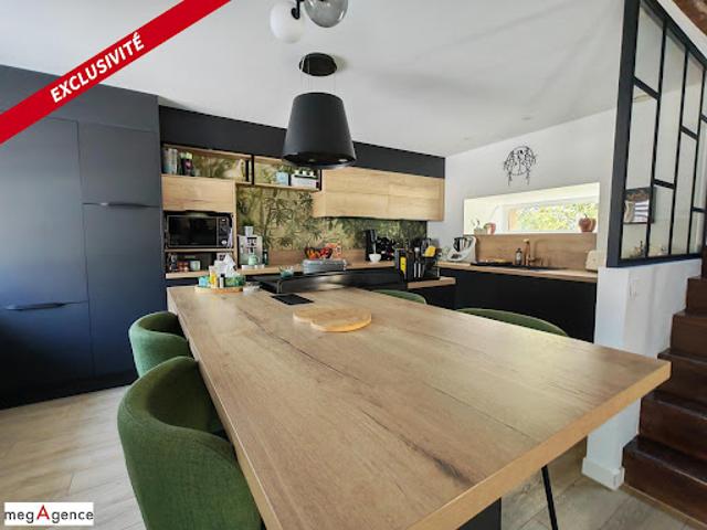 Vente Maison 6 pièces 147 m2 Combourg