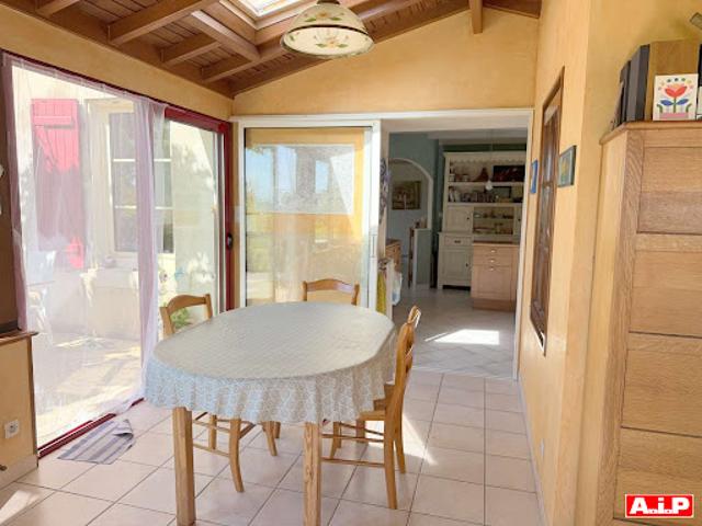 Vente Maison 6 pièces 147 m2 Bazoges en Pareds