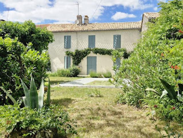 Vente Maison 6 pièces 147 m2 Gensac