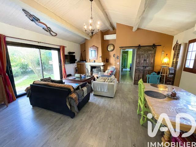 Vente Maison 6 pièces 147 m2 Jau Dignac et Loirac