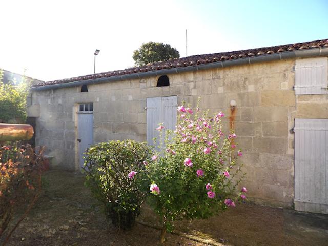 Vente Maison 6 pièces 147 m2 Saint Savinien
