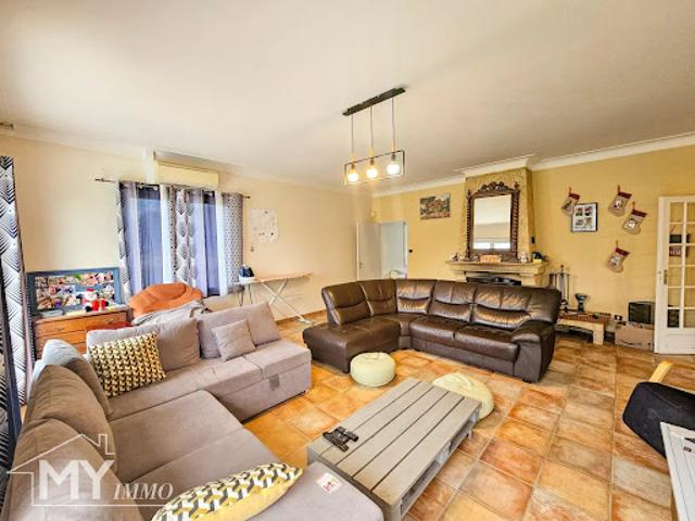 Vente Maison 6 pièces 147.34 m2 Saint Antoine de Breuilh