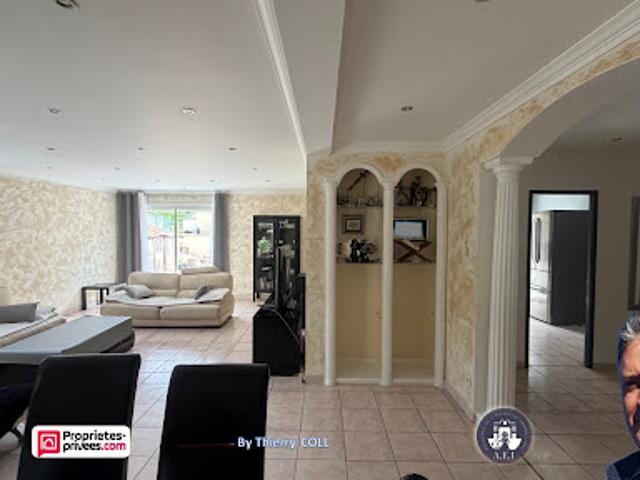 Vente Maison 6 pièces 147.31 m2 Venissieux