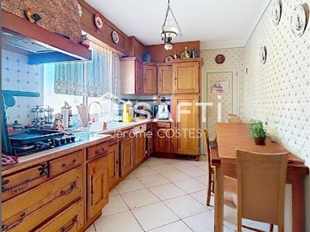 Vente Maison 6 pièces 148 m2 Montbartier