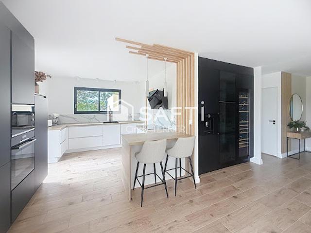Vente Maison 6 pièces 148 m2 Montrevel